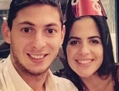 «Θα σε αγαπώ για πάντα…», λέει η… κρυφή ερωμένη του Εμ. Σάλα και μιλάει για τα όνειρά τους